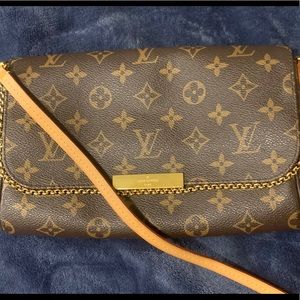 Louis Vuitton Monogram Favorite MM